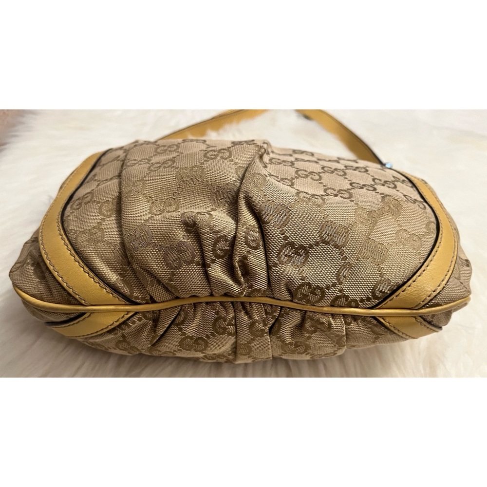 Vintage Gucci GG Canvas D Ring Crossbody with Yellow Trim - Picture 6 of 16
